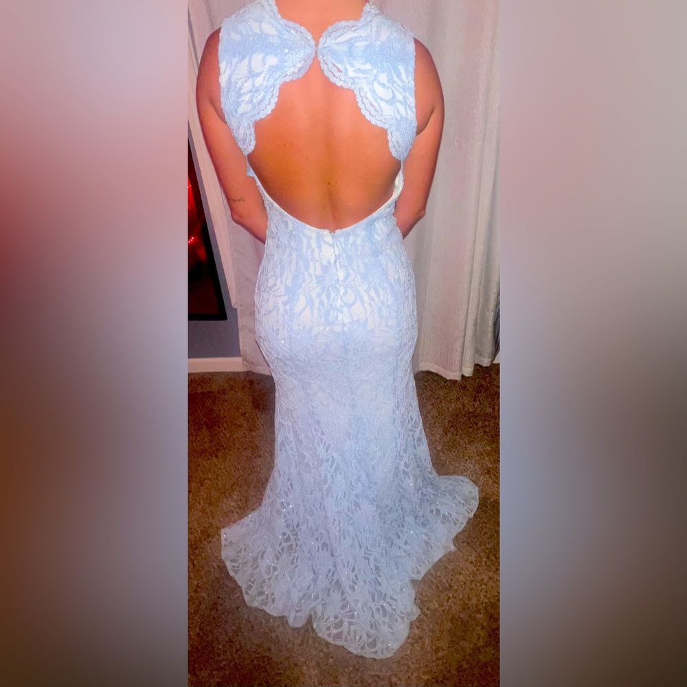 PROME DRESS - Picture 3 of 4